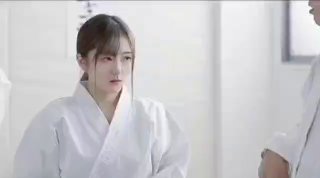 中文有无人妻VS无码人妻激烈你看什么我拍什么。有偿